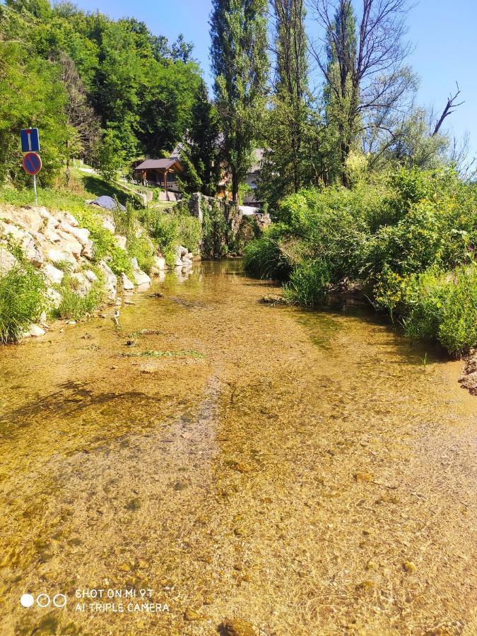 Apartment Smaragd River Near Rastoke & Plitvice Lakes