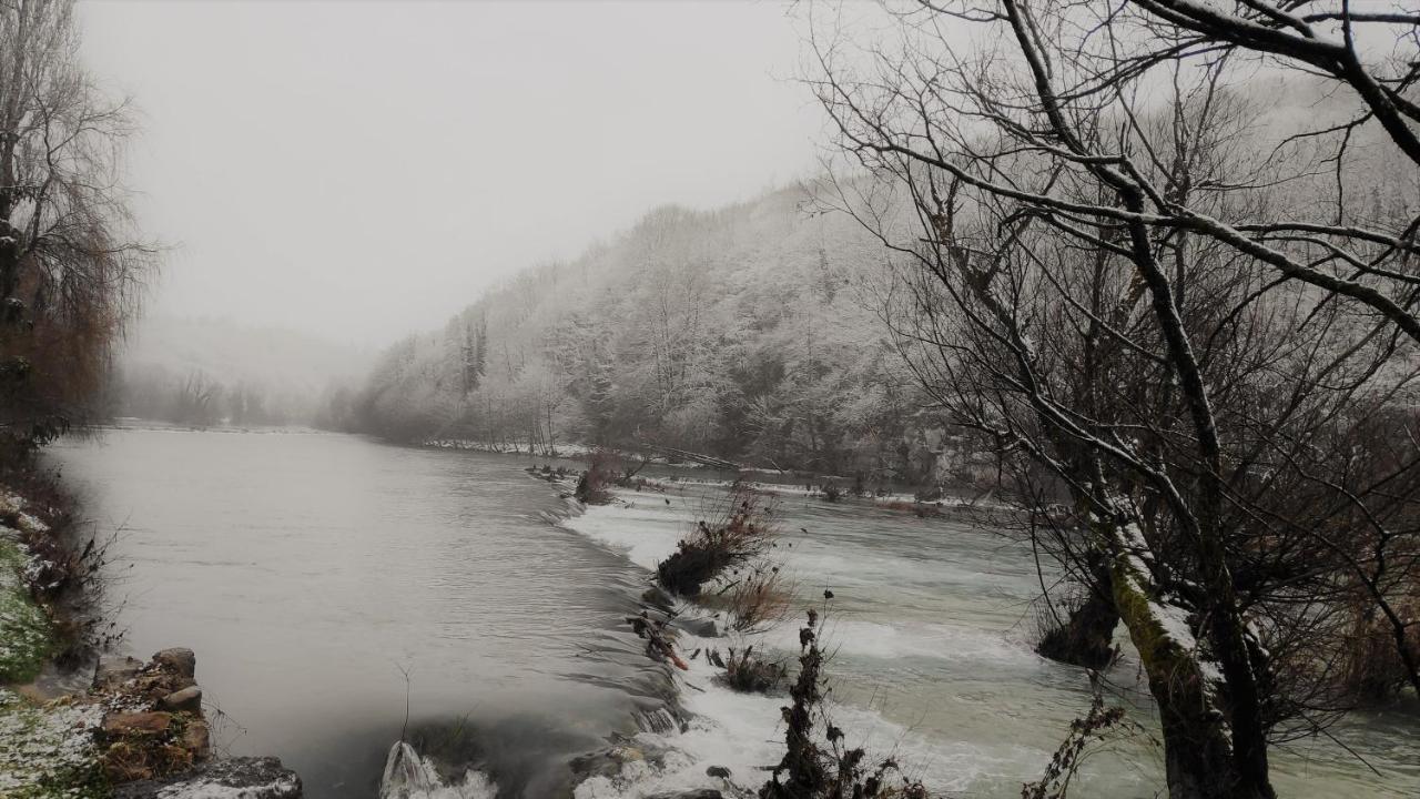Smaragd River Near Rastoke & Plitvice Lakes Slunj